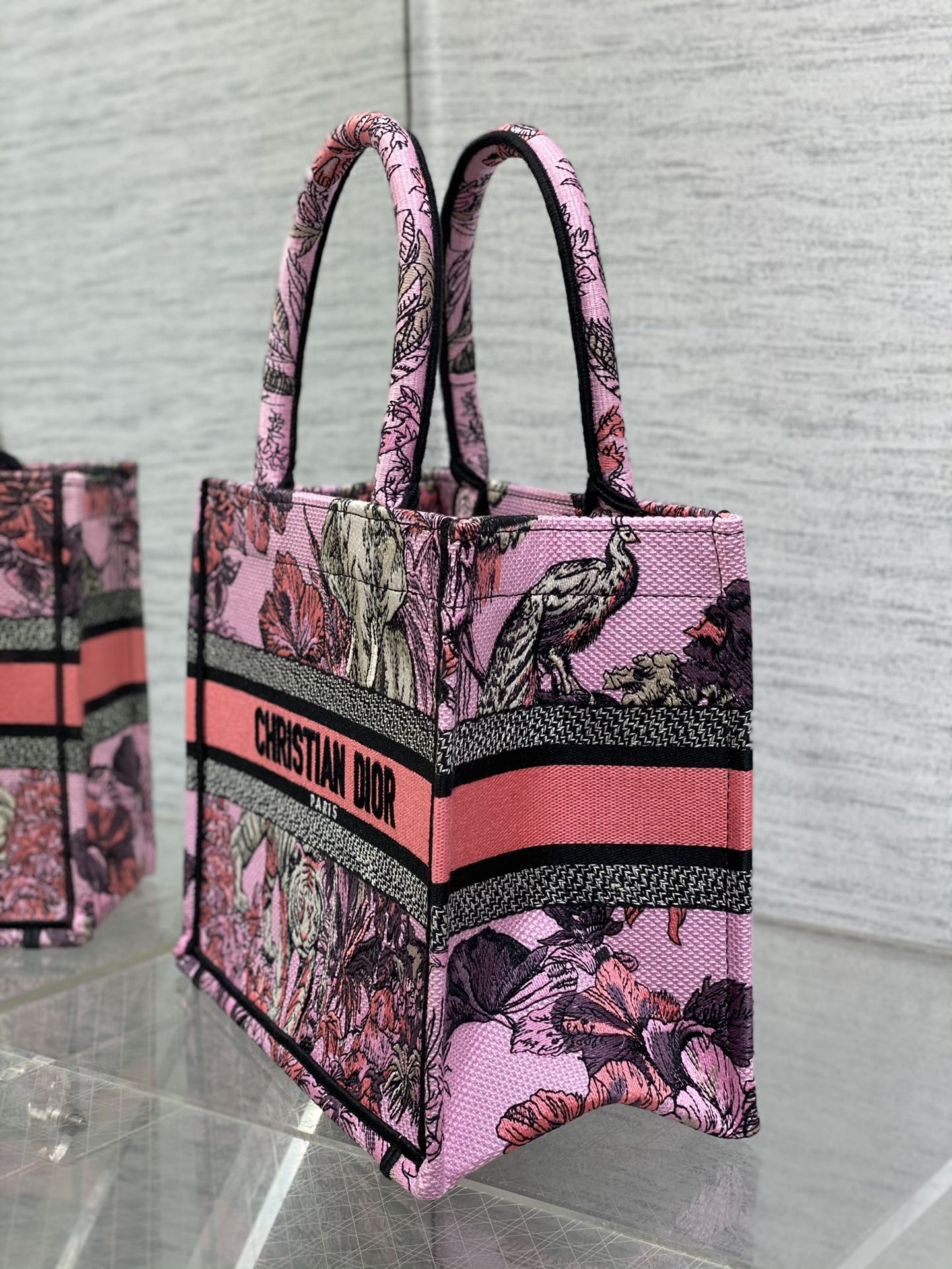 The latest summer "Indian style" series of single products