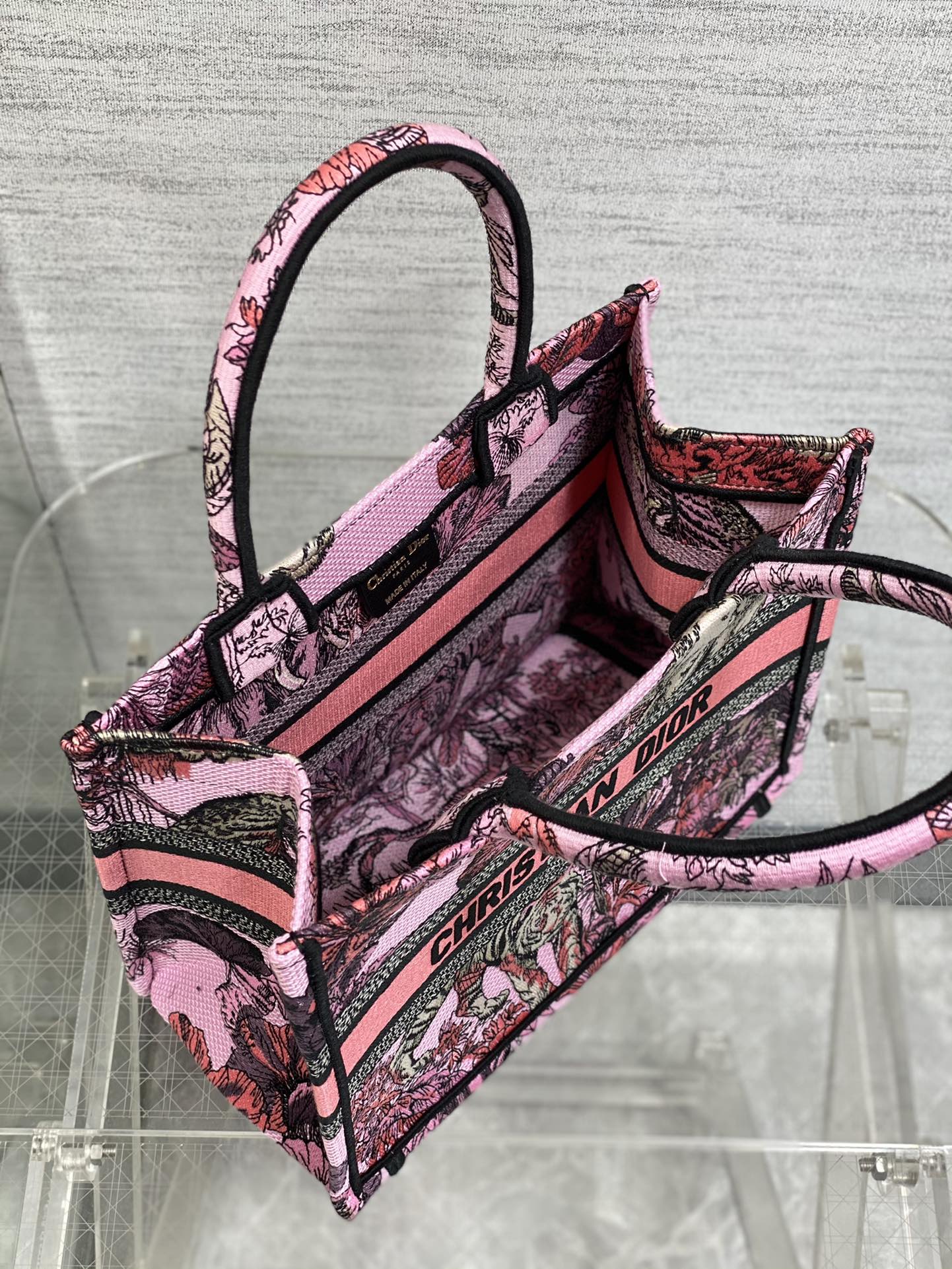 The latest summer "Indian style" series of single products