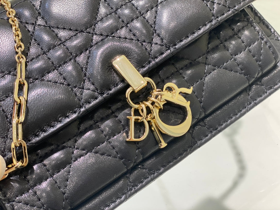 Dior New ❤️❤️ Lady Dior