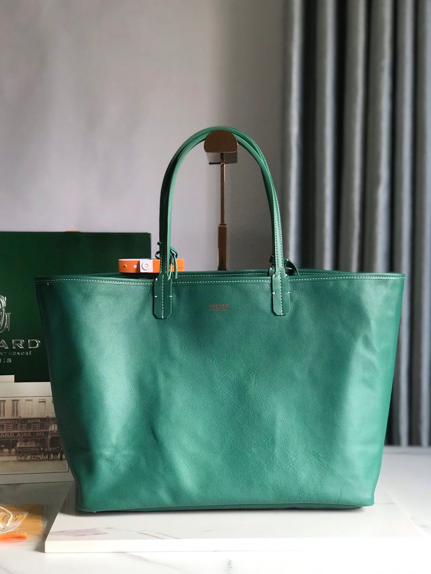❤️Reversible Anjou Reversible Tote Trumpet