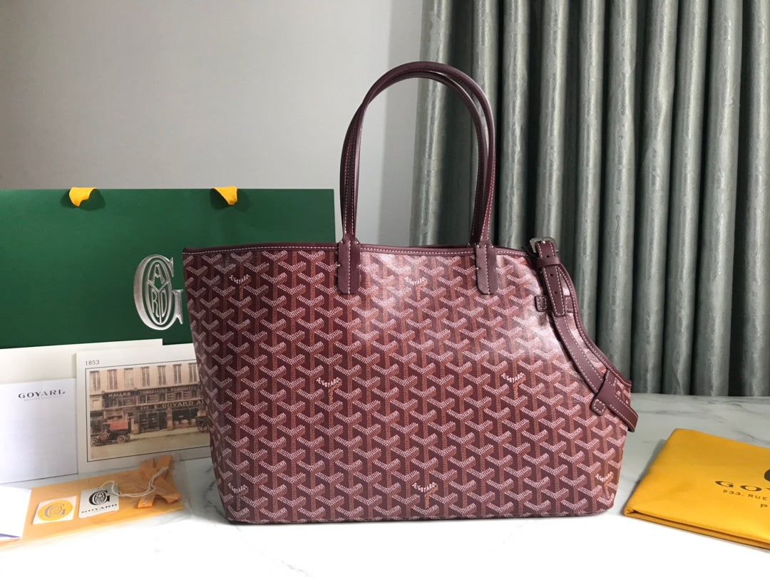 112015Chien Gris & Pocket