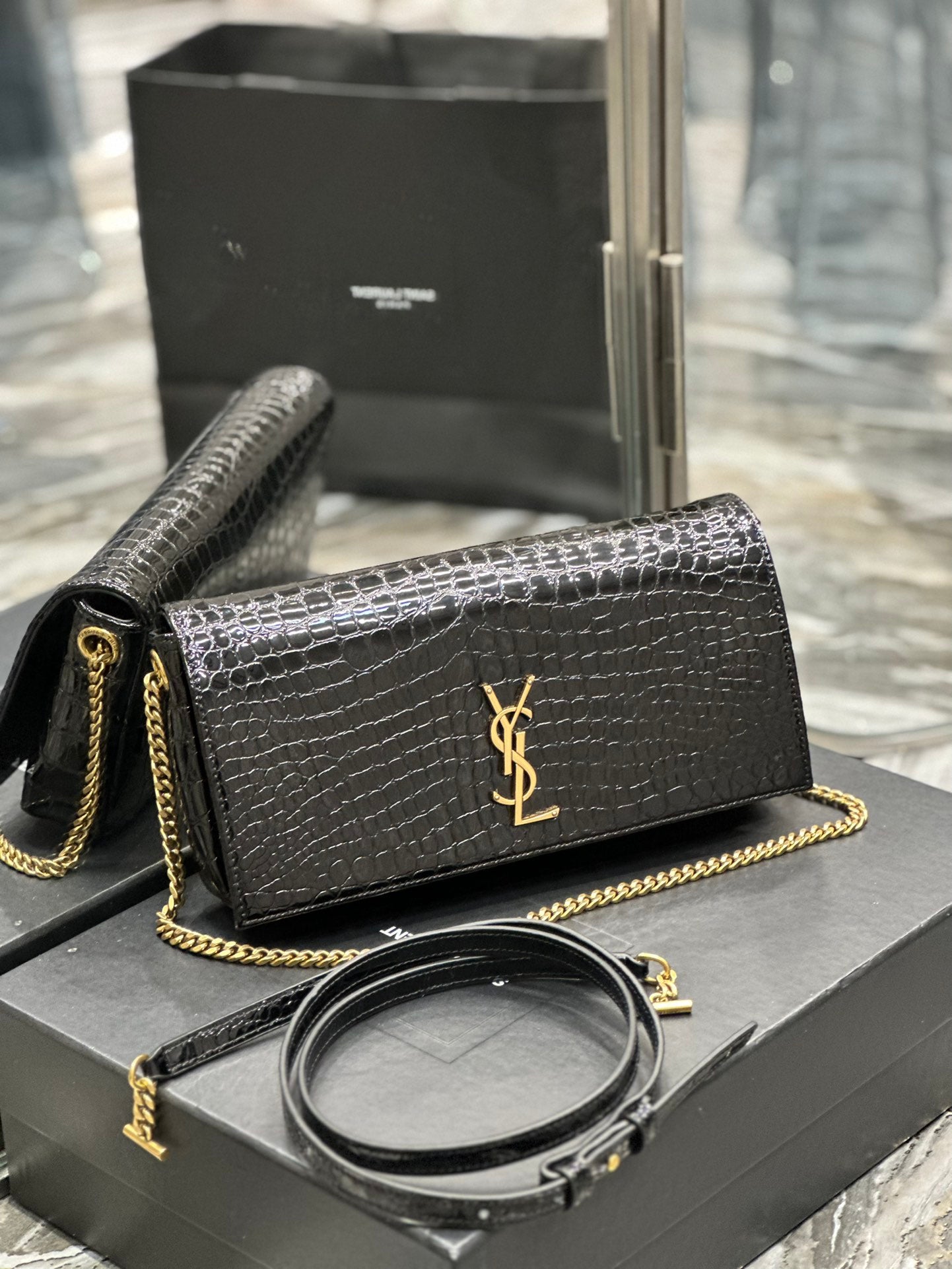 ◽𝑲𝒂𝒕𝒆 ⁹⁹ ◽crocodile pattern_ Model: 604276