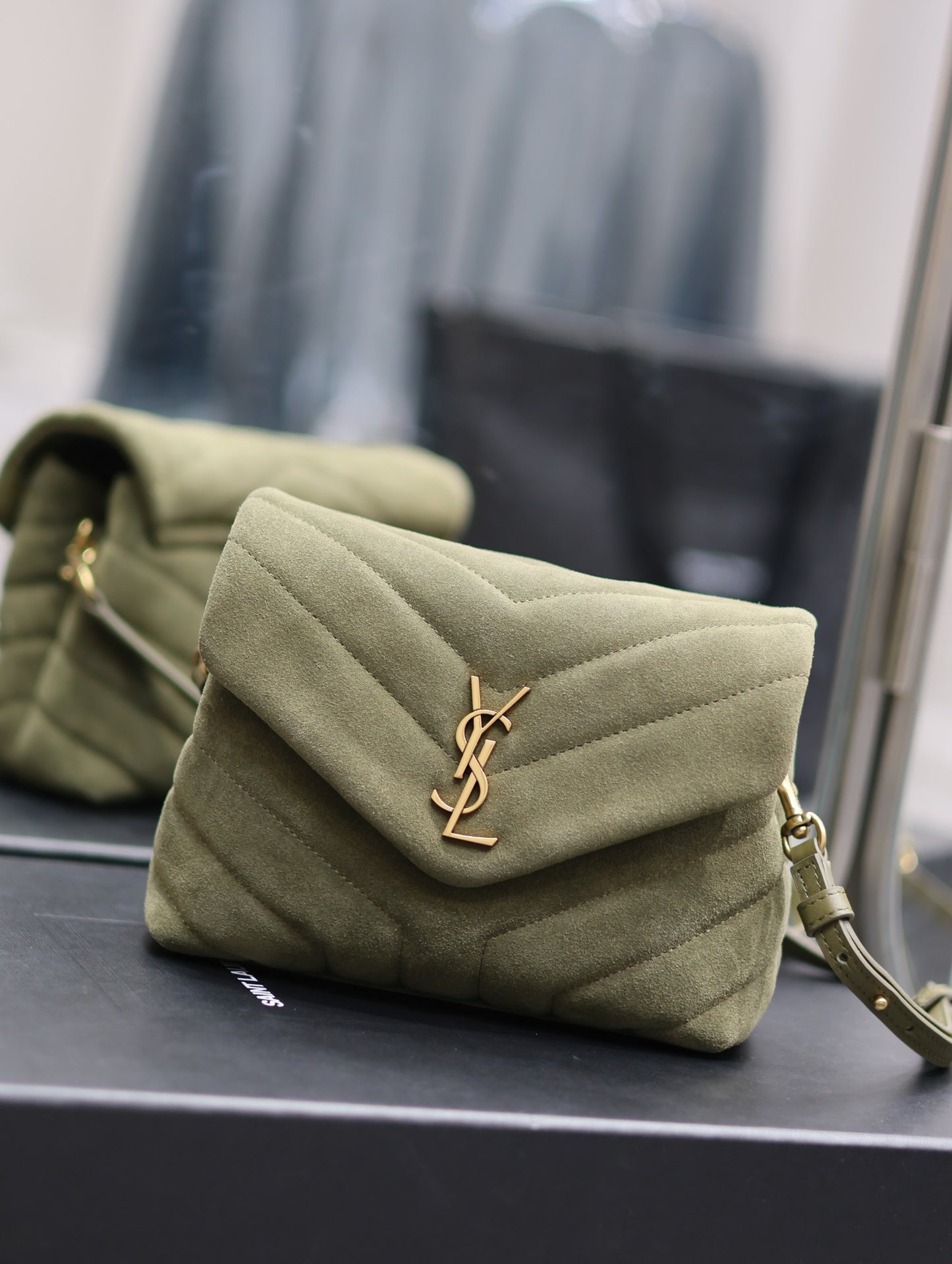 Loulou_ Army Green Nubuck