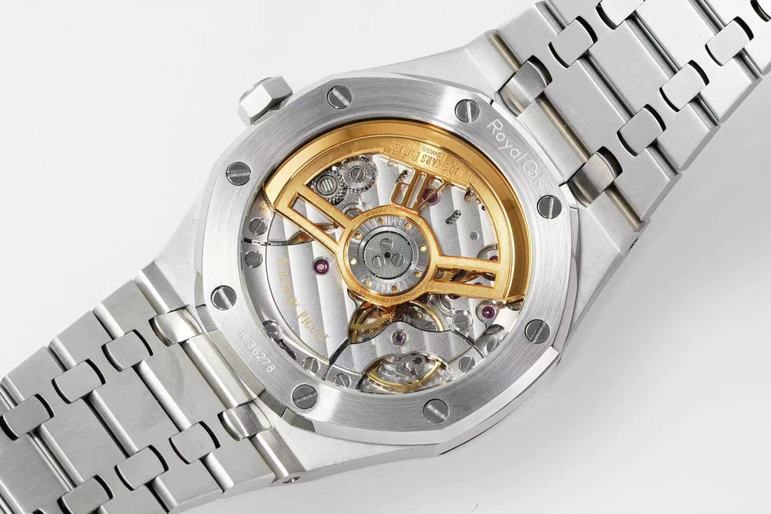 IP.Factory's pixel-level work - Audemars Piguet 15500 integrated movement 4302 version, the number of Steel King Noble Lasting Power (Frost Gold Custom Edition) is not much.