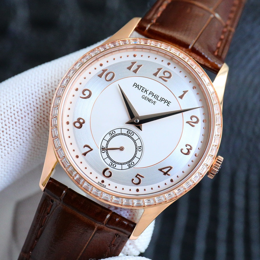 The new product—Patek Philippe, the king of formal watches, makes a shocking debut.