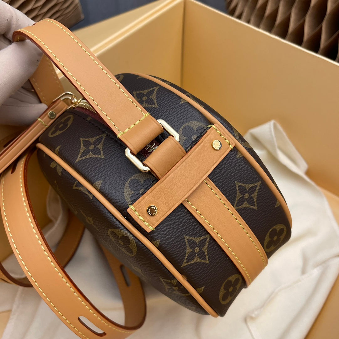 M45149 M45578 Nicolas Ghesquière draws inspiration from Louis Vuitton’s travel heritage