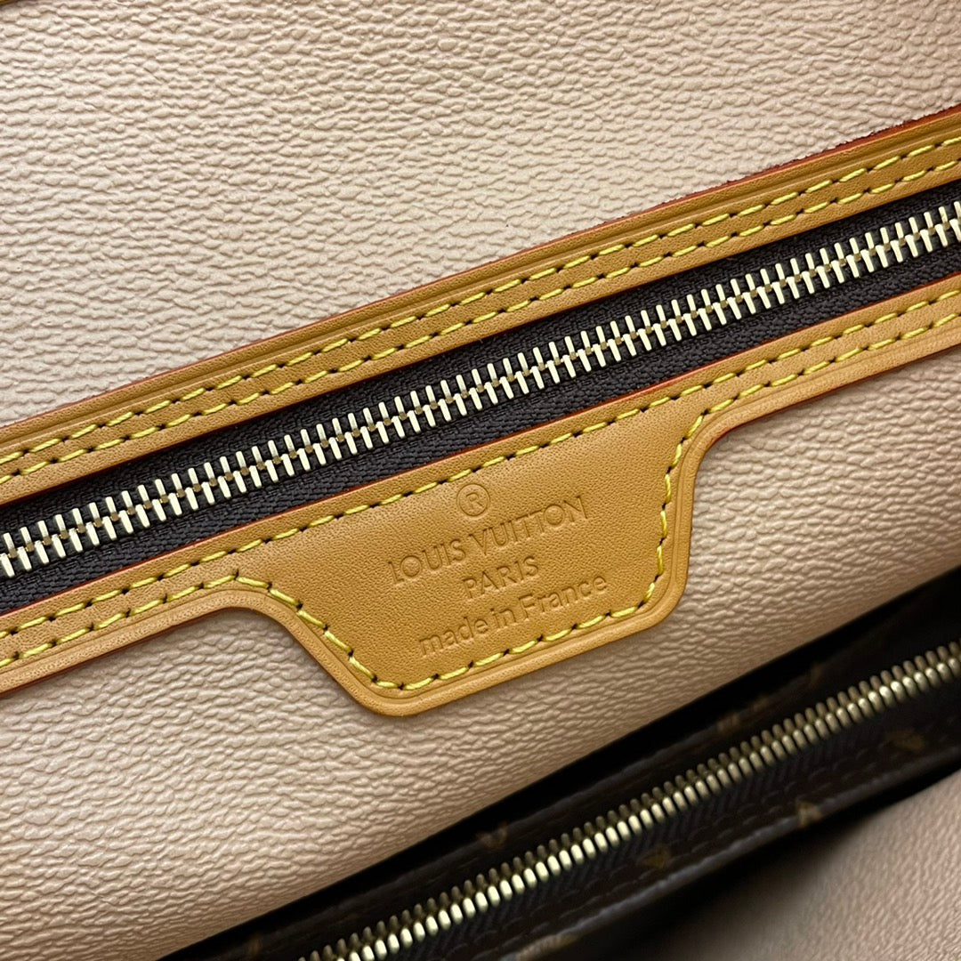 Style number: M42238 Second-hand Vintage bucket bag, out-of-print limited edition 26cm