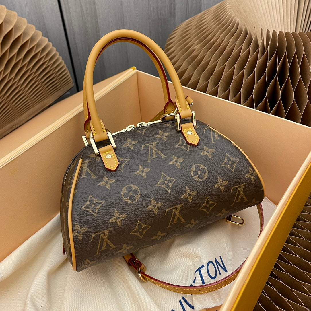 No. M41436 Brown Box, M50202 Presbyopia Small Yuanbao Handbag