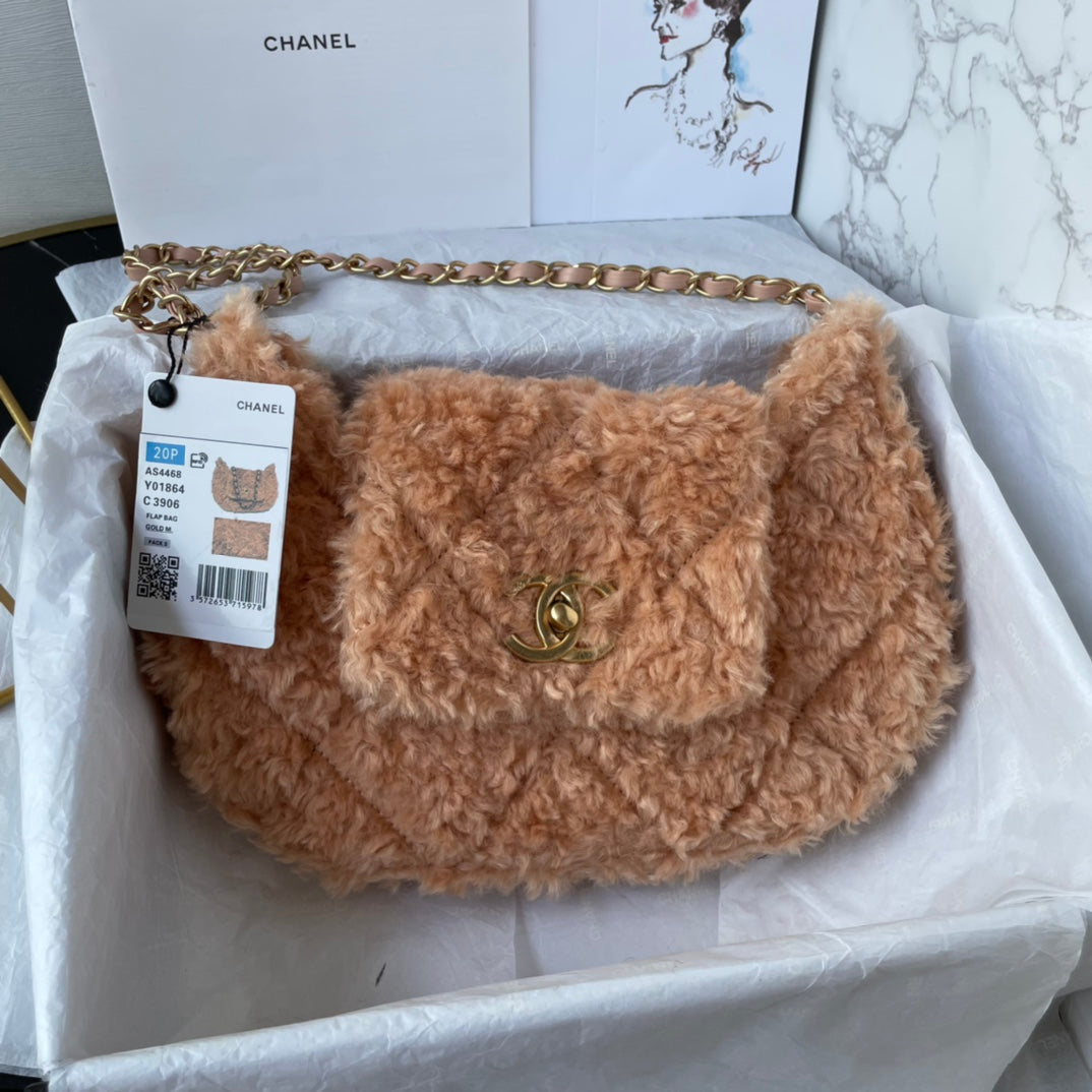 The 23k autumn and winter armpit bags in stock are so cool!