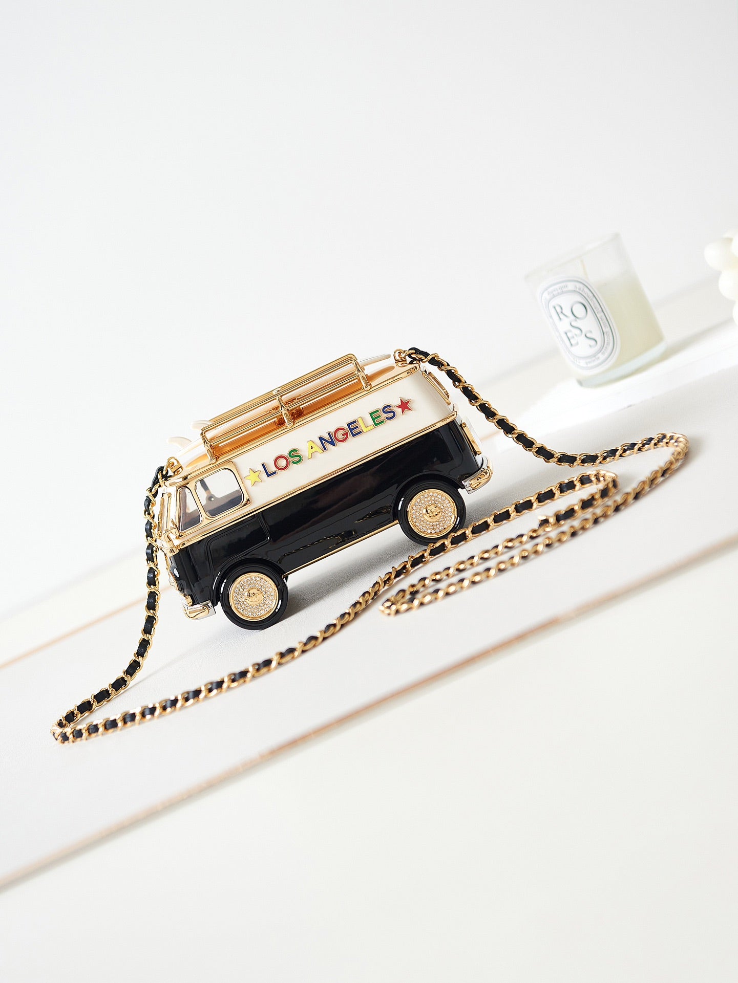Chanel Chanel Los Angeles Show Limited Bus Car 2023-2024 Los Angeles Show Limited Bus