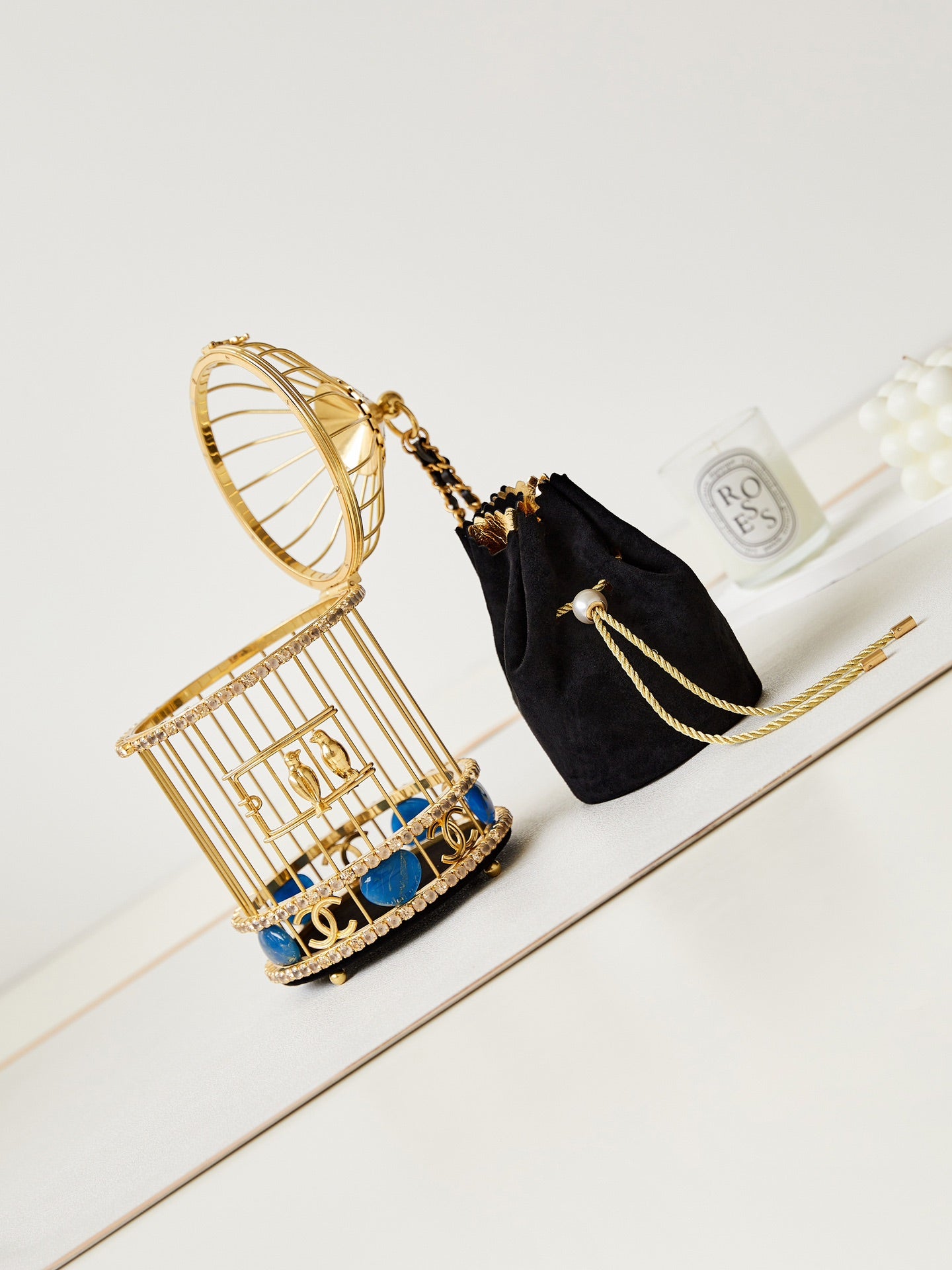 The high-end handicraft workshop has produced a "birdcage" in real life. It's a stunning work of art❕❕❕❕