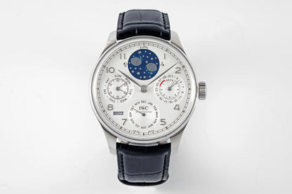 APS new product IWC Portuguese series perpetual calendar watch, the most complicated watch in the replica world, all functions are synchronized with the original ones, and all functions are adjusted through the handle