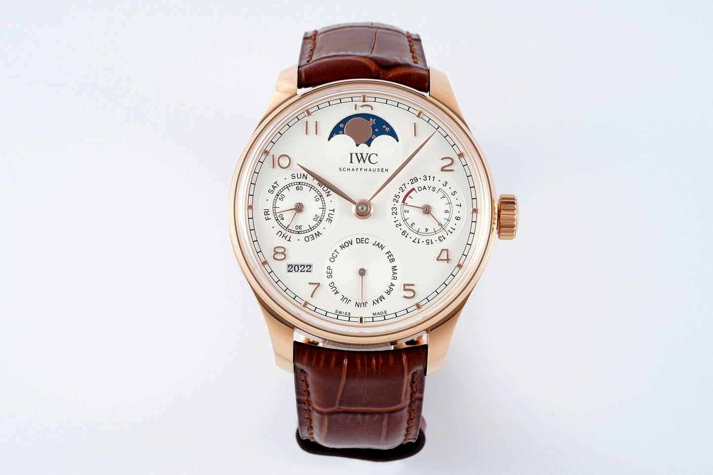 APS new product IWC Portuguese series perpetual calendar watch, the most complicated watch in the replica world, all functions are synchronized with the original ones, and all functions are adjusted through the handle