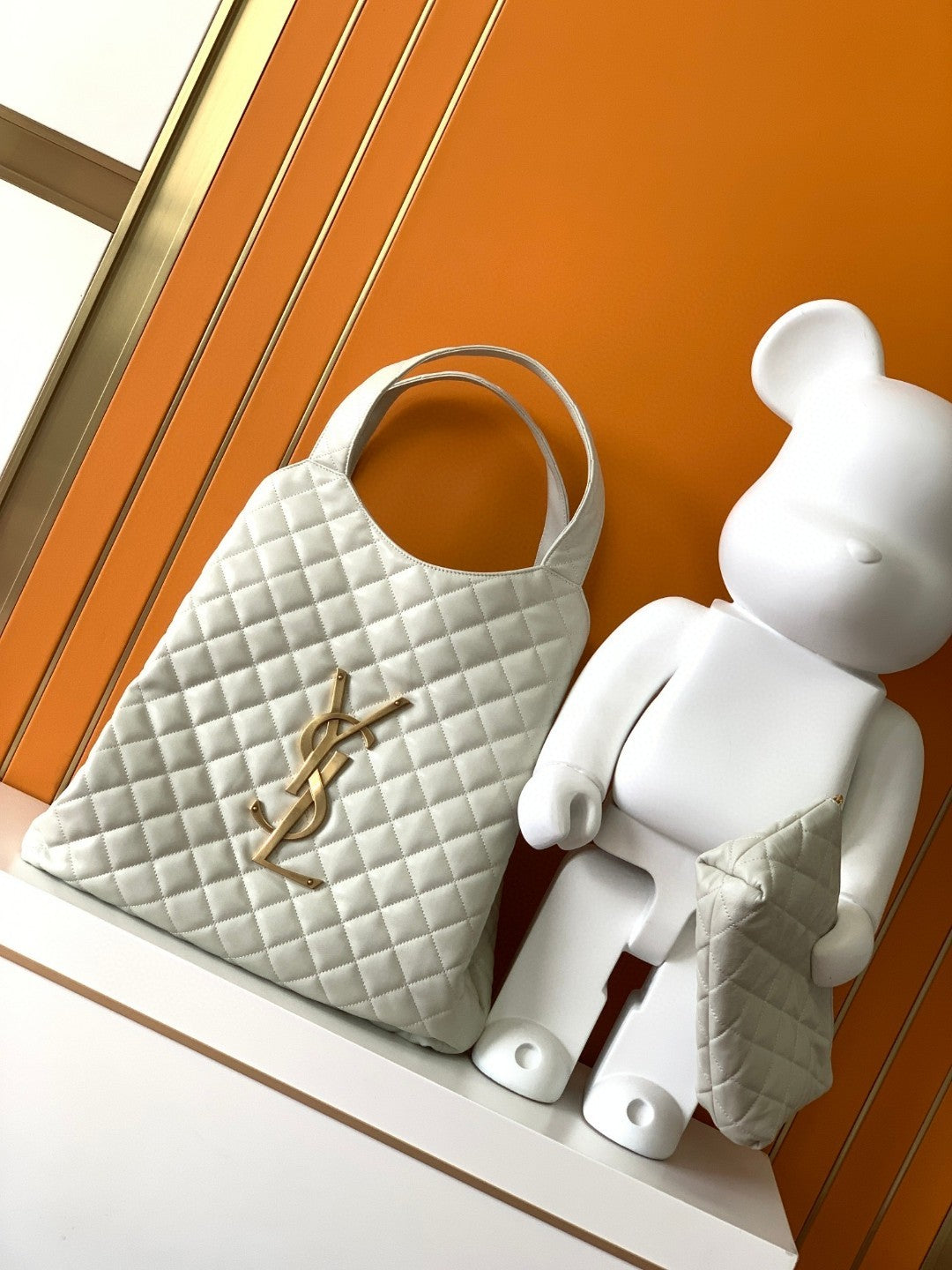 [Original leather] ICARE tote bag ~ shopping bag, Style number: 698651