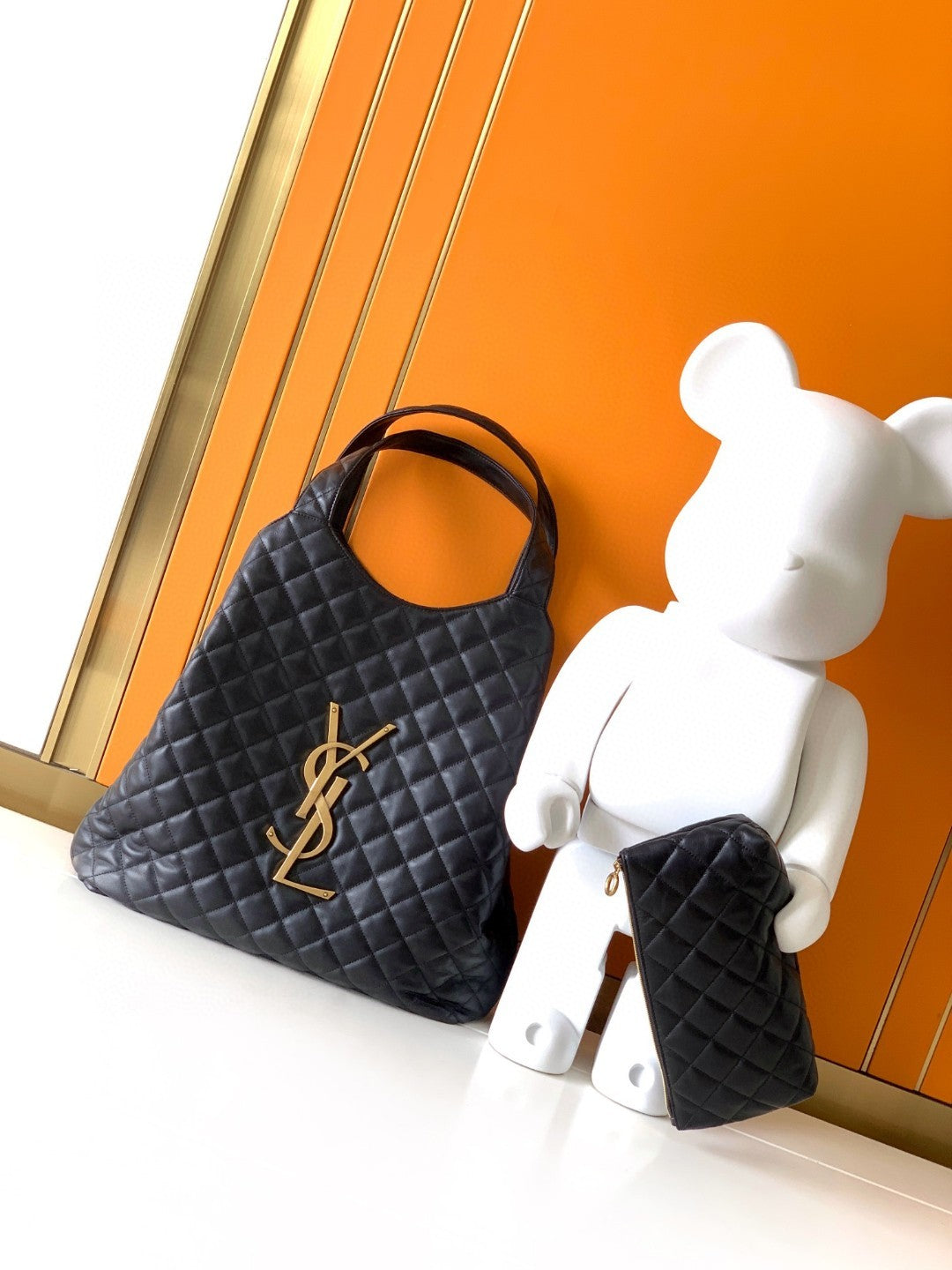 [Original leather] ICARE tote bag ~ shopping bag, Style number: 698651