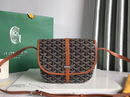 Goya's new Belvédère single messenger bag