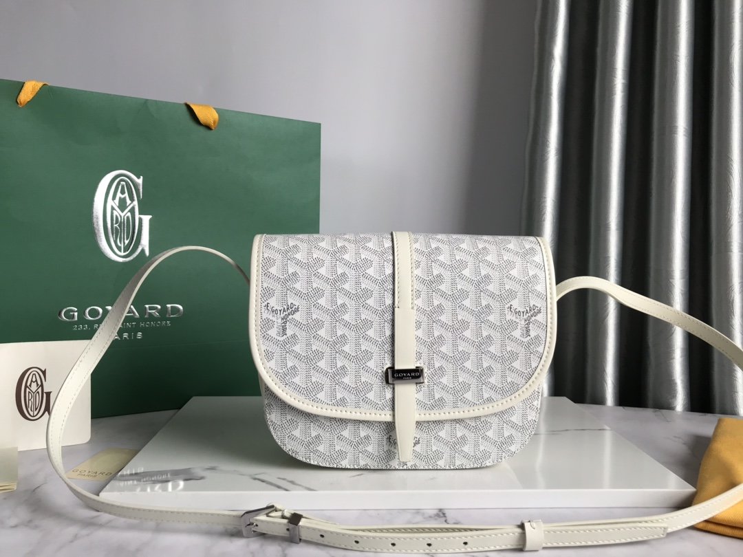 Goya's new Belvédère single messenger bag