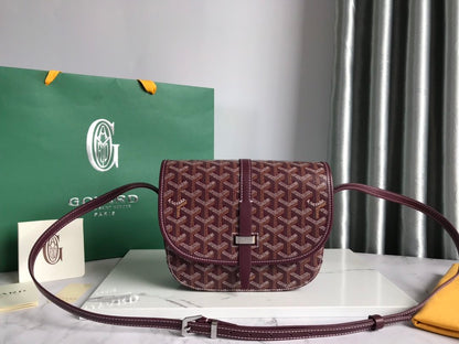 Goya's new Belvédère single messenger bag