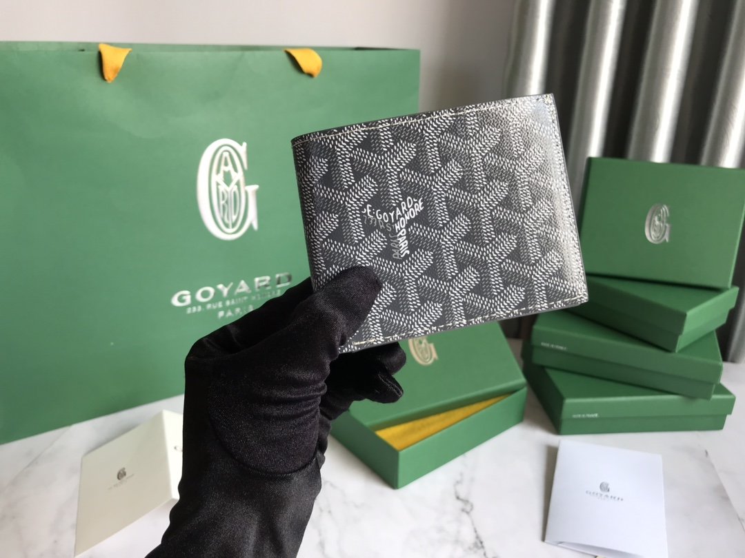 ✈Goyard ♛ Short clip 𝐖𝐚𝐥𝐥𝐞𝐭 Size 𝐒𝐈𝐙𝐄: 11*9 𝐜𝐦