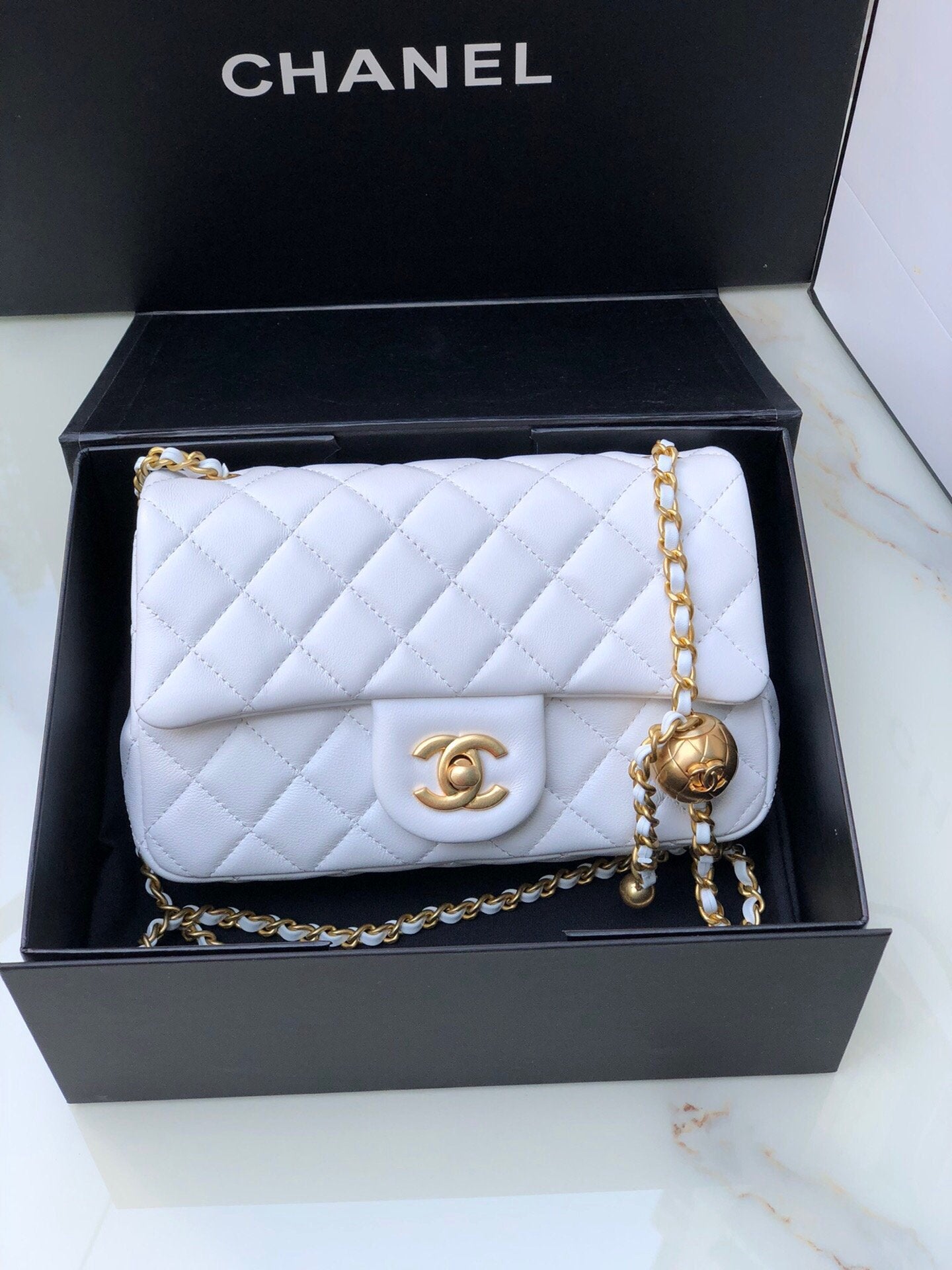 Brand: Chanel Model: AS1787 Original order quality