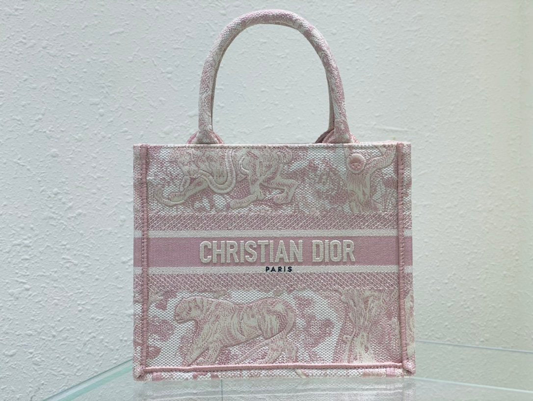 Dior Petites Fleurs motif embroidery