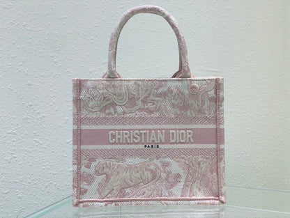Dior Petites Fleurs motif embroidery