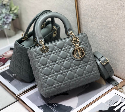Explosive style 💕Return goods Lady Dior classic 5⃣️ lattice 🍡24cm 6605