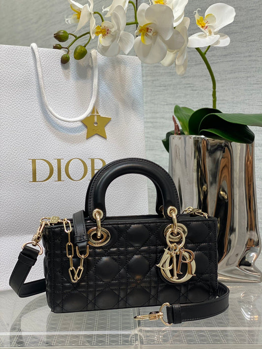 D-joy's latest mini size is a sneak peek, the domestic counters are not yet available, 16cm‼