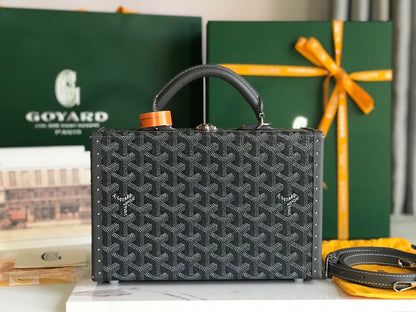 Grand Hôtel Luggage|||