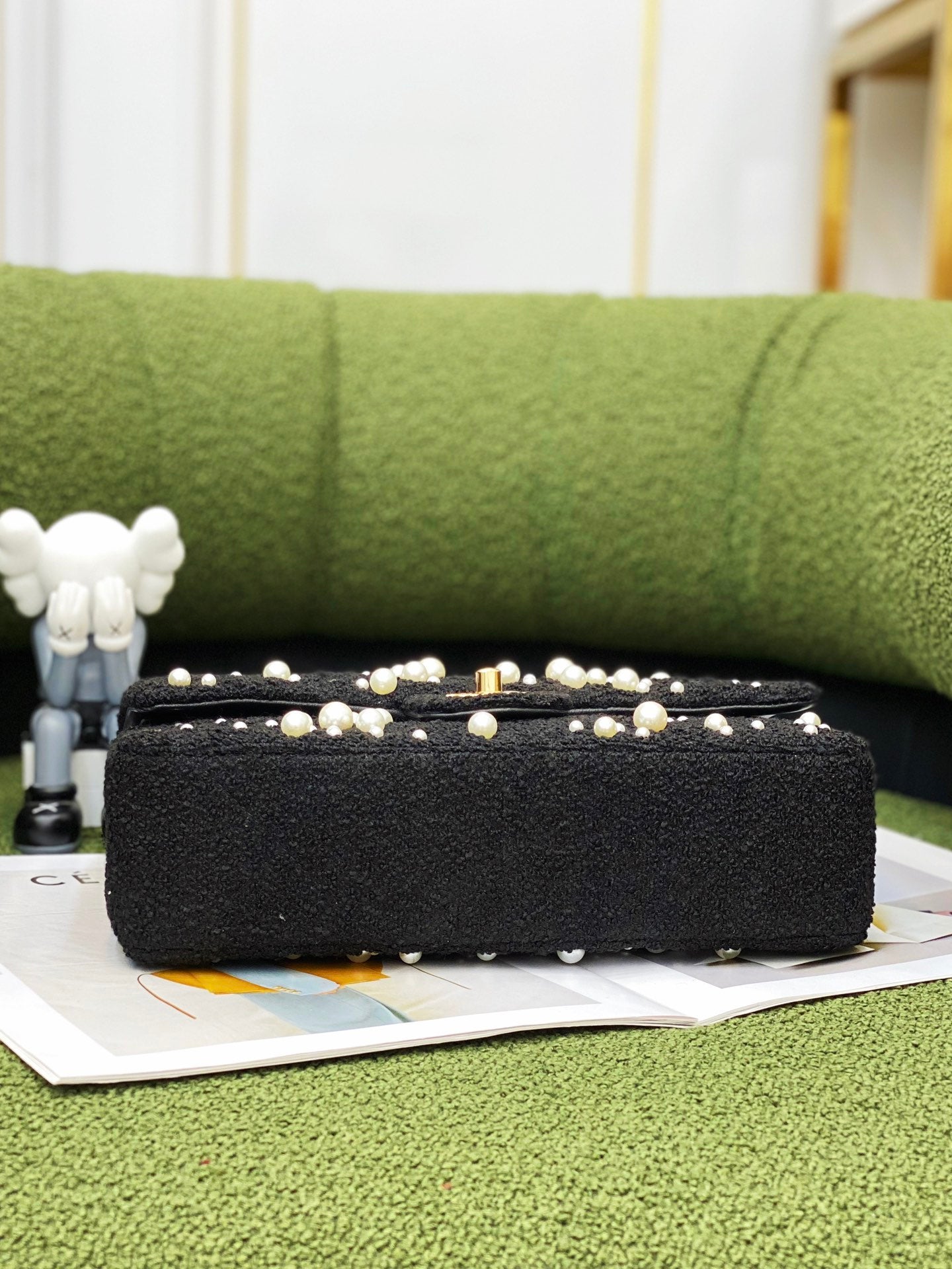 𝐂𝐡𝐚𝐧𝐞𝐥 𝐒𝐒2022 Fall/Winter New Pearl CF