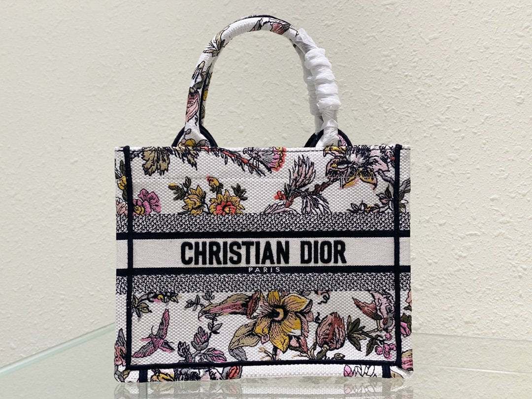 Dior Petites Fleurs motif embroidery