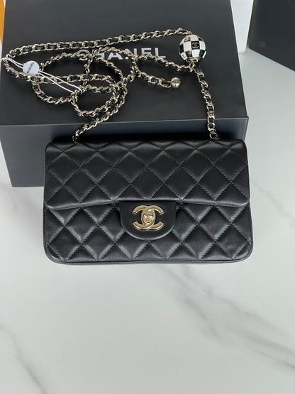 Brand: Chanel Model: AS1787 Original order quality