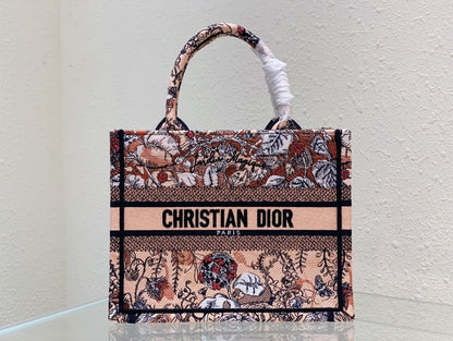 Dior Petites Fleurs motif embroidery