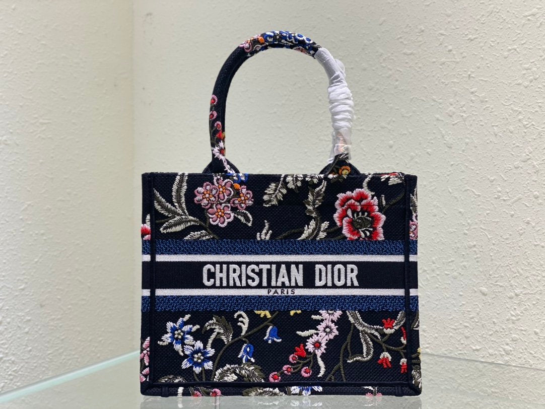 Dior Petites Fleurs motif embroidery