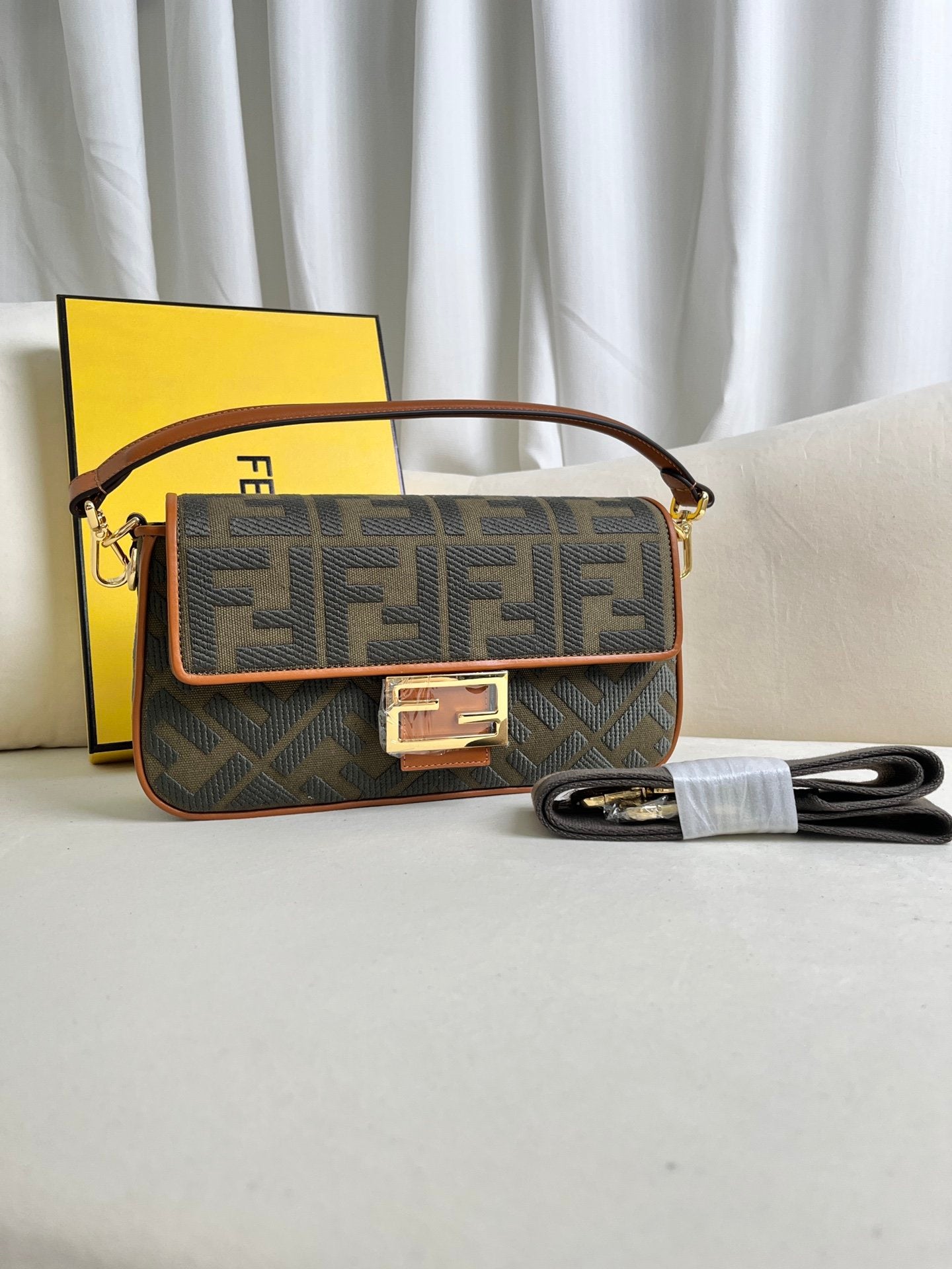 M latest Baguette FF logo Embroidery series #it’s not a bag, it’s Baguette! #