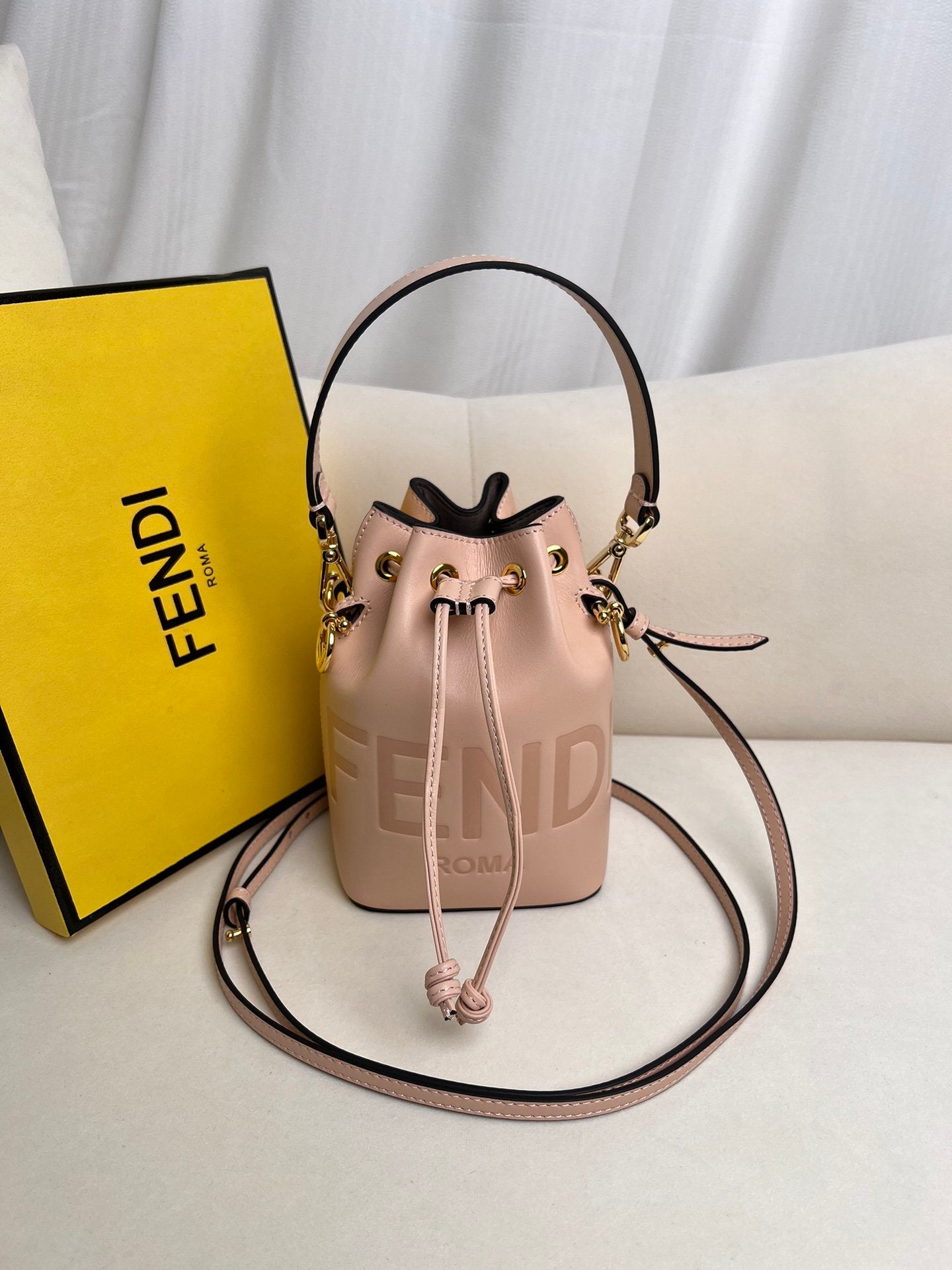 Mon Tresor Mini bag more details