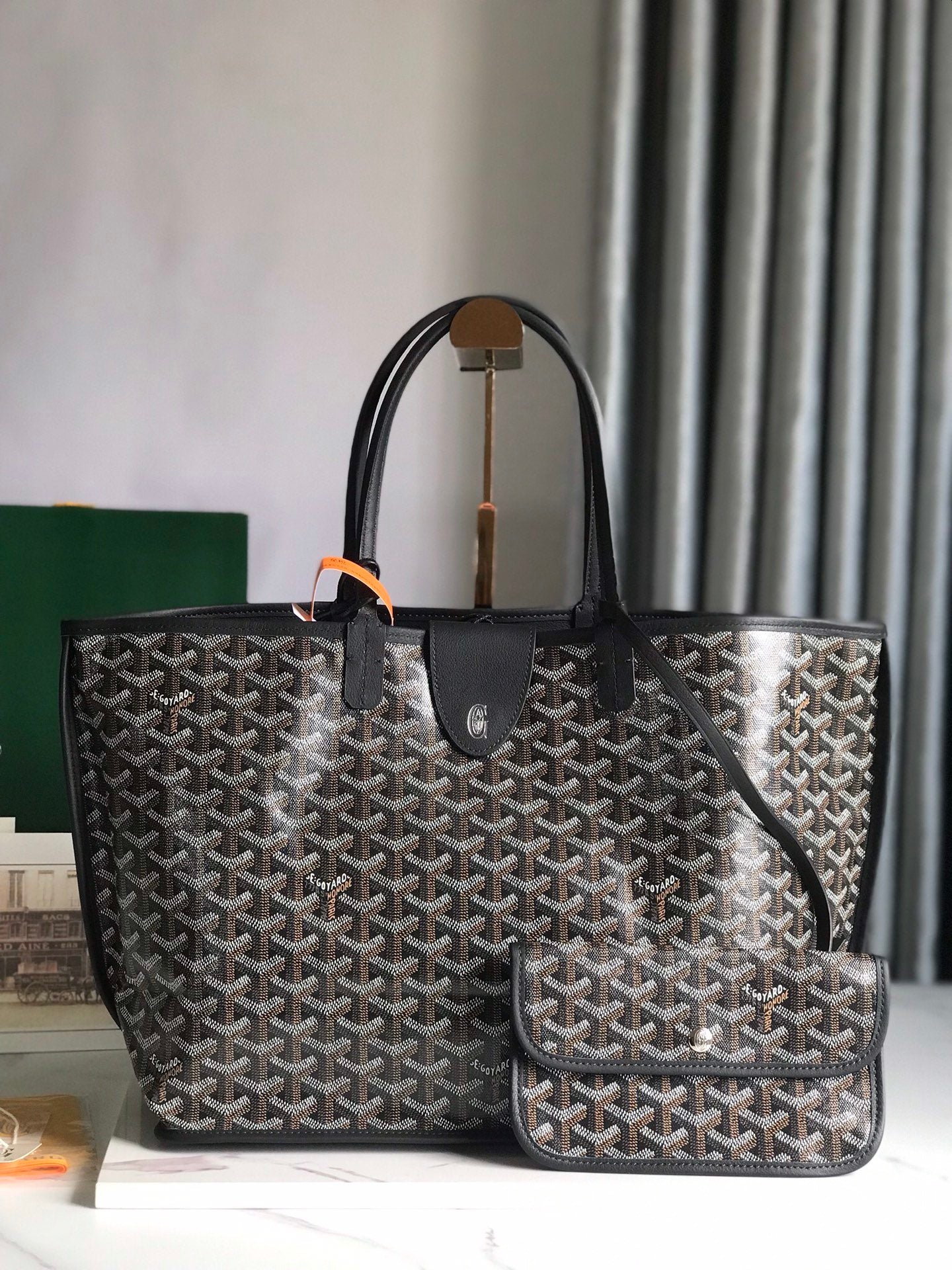 ❤️Reversible Anjou Reversible Tote Trumpet