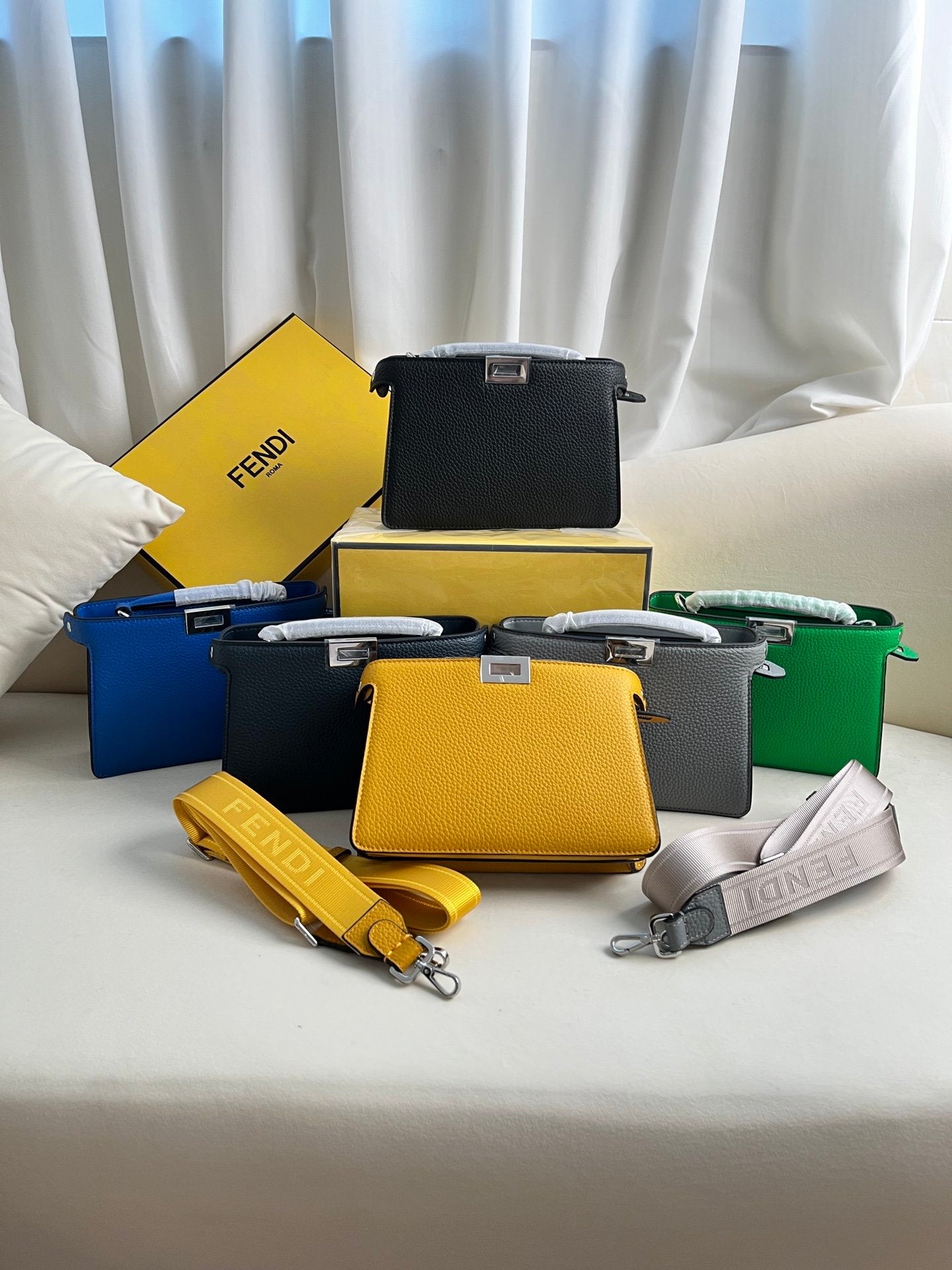 FENDI classic Peekaboo ISeeU XCross handbag in full grain leather.