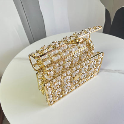 ⭐️⭐️Gold in stock! Heavy industry beading 🦸CFCHANEL collector series? 23ss pearl metal evening bag!