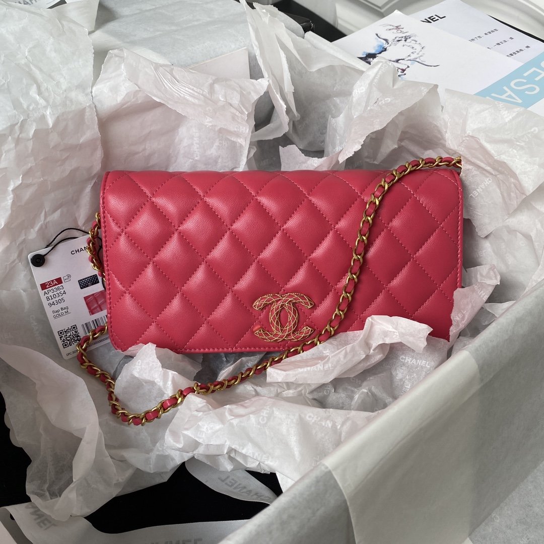 ⚜️Chanel 23A hot style 🖤Underarm baguette bag AP3363
