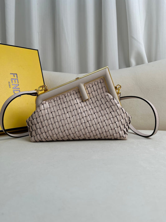fendi❤️firs