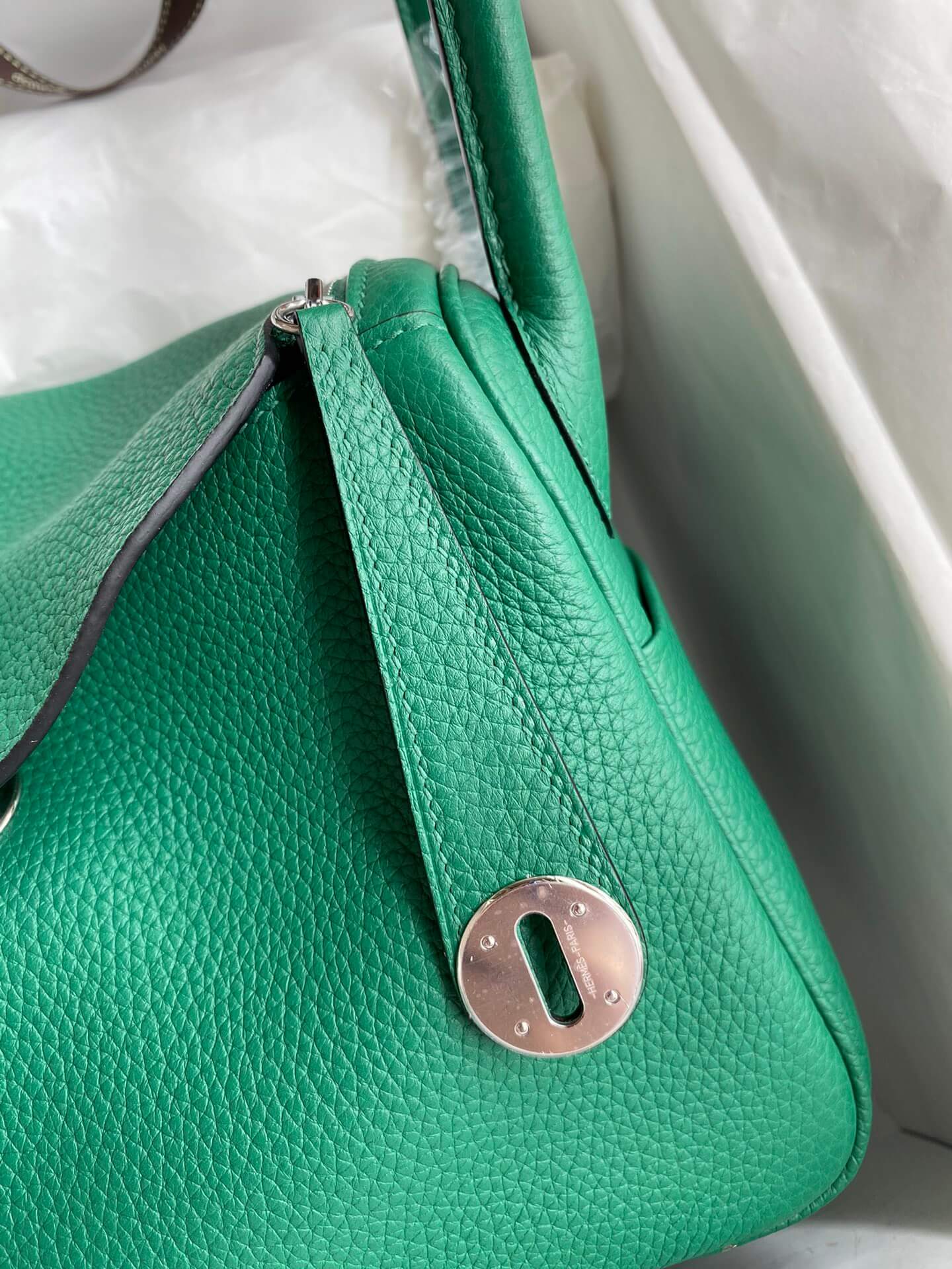LD26cm,Peacock green silver buckle