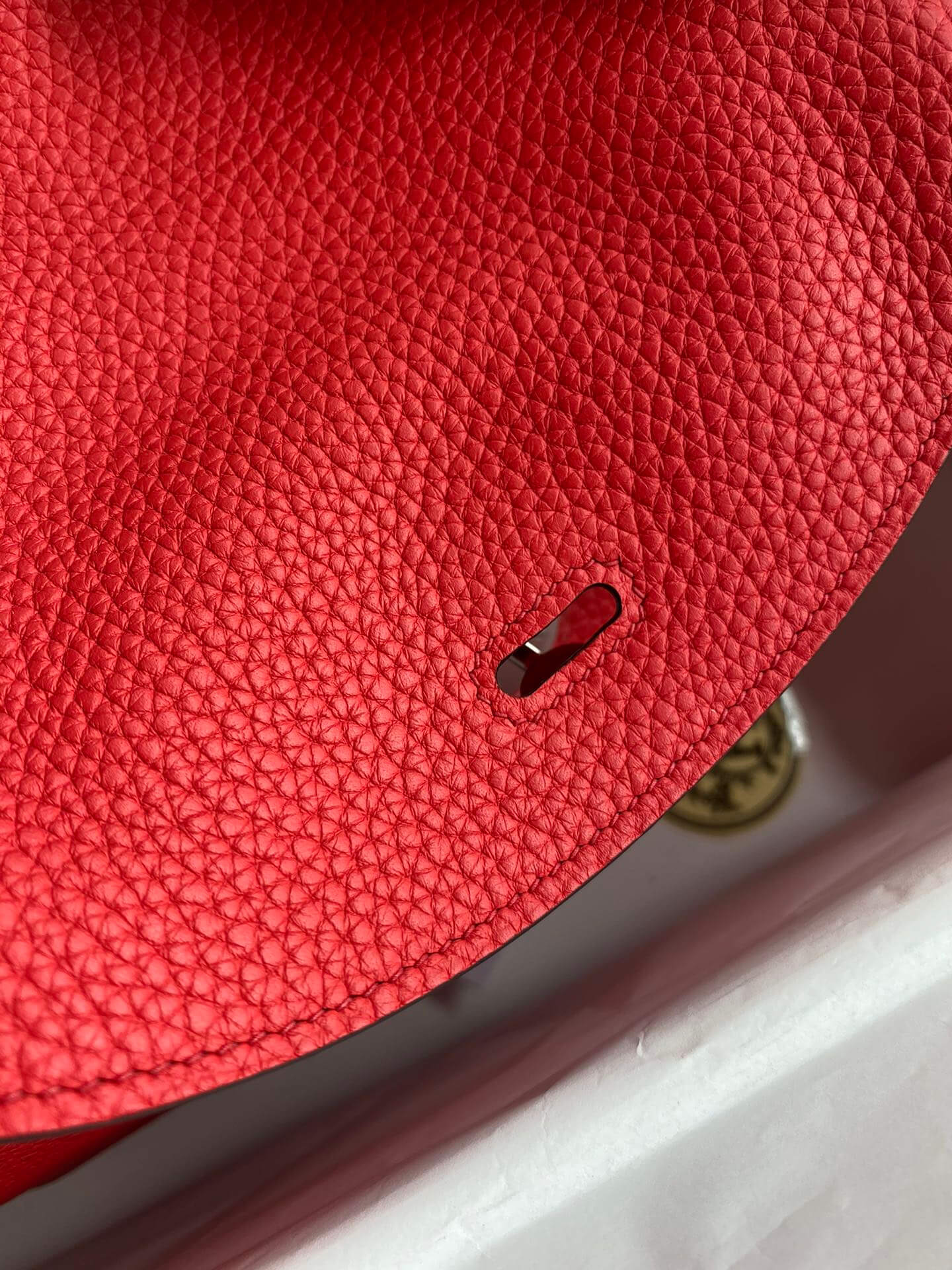 LD26cm, red silver buckle