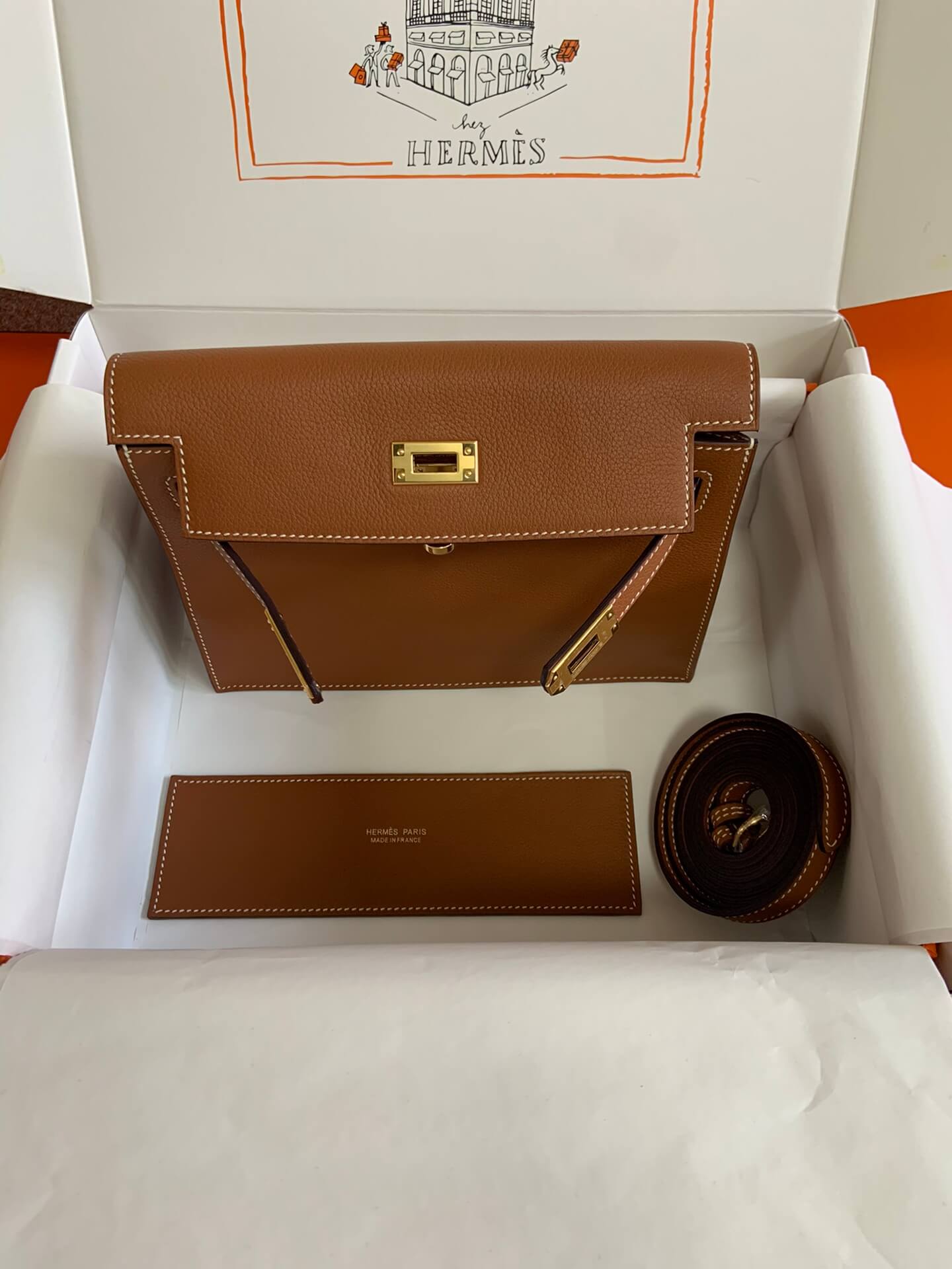 Ky danse 22cm , golden brown