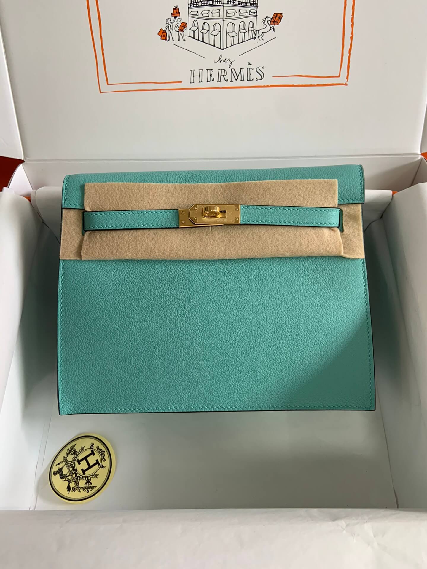 Ky danse 22cm , macarons