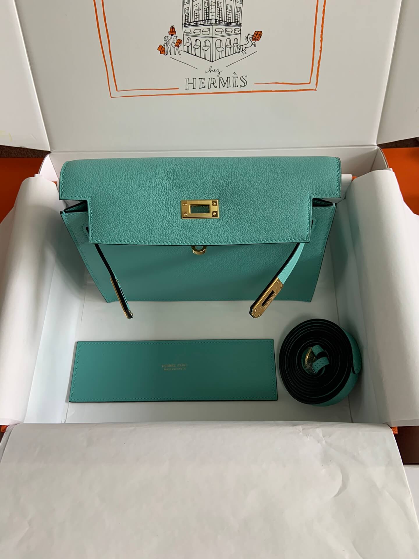 Ky danse 22cm , macarons