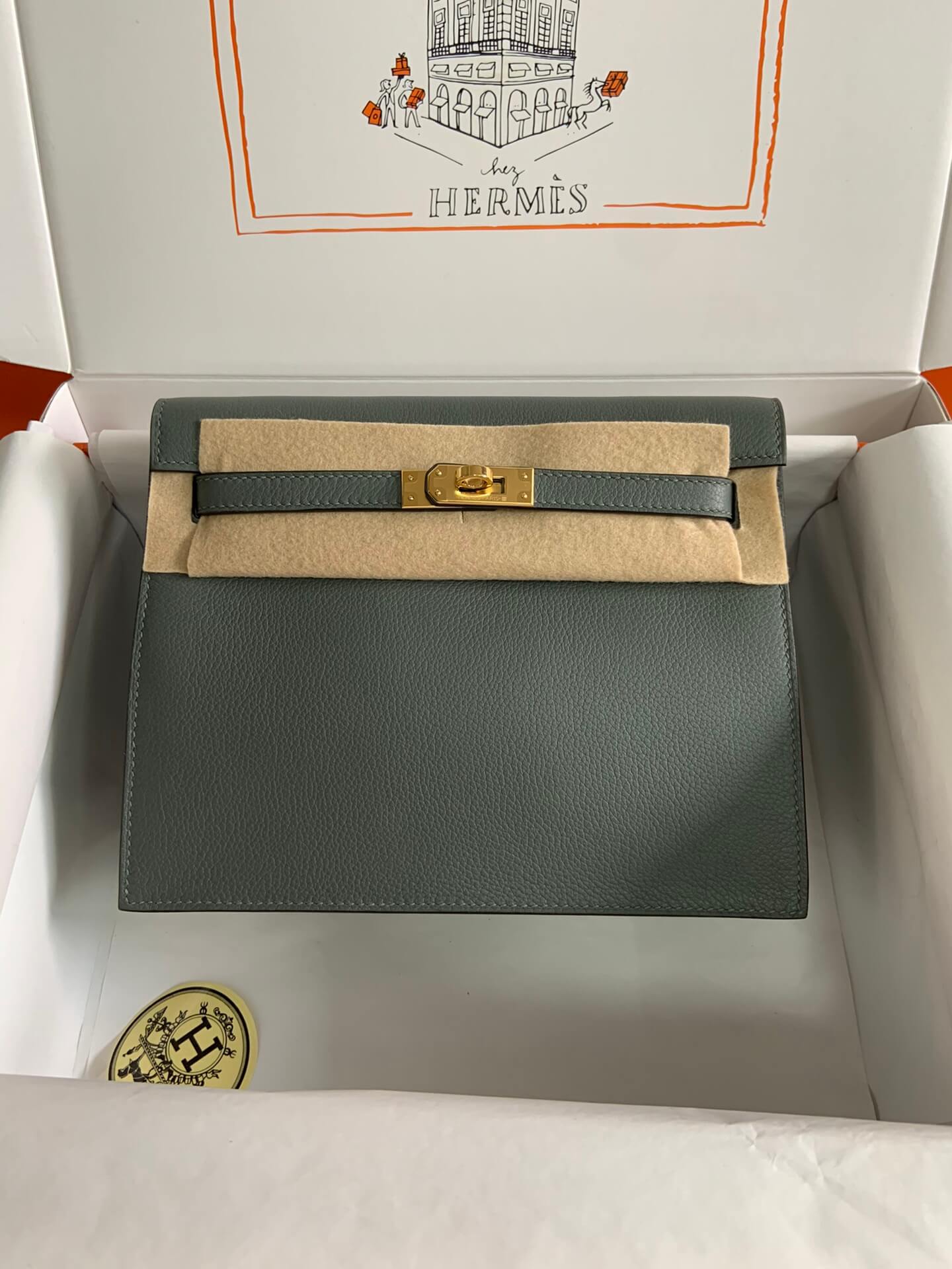 Ky danse 22cm , almond green
