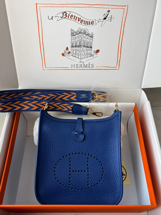 Evelyne17cm, electric blue