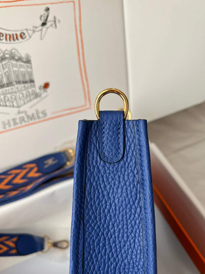 Evelyne17cm, electric blue