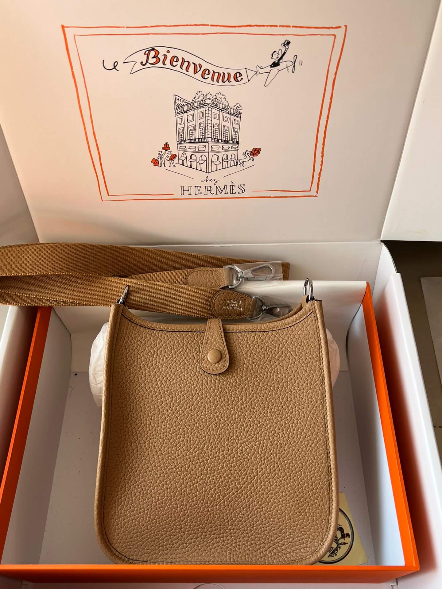 Evelyne17cm, biscuit color